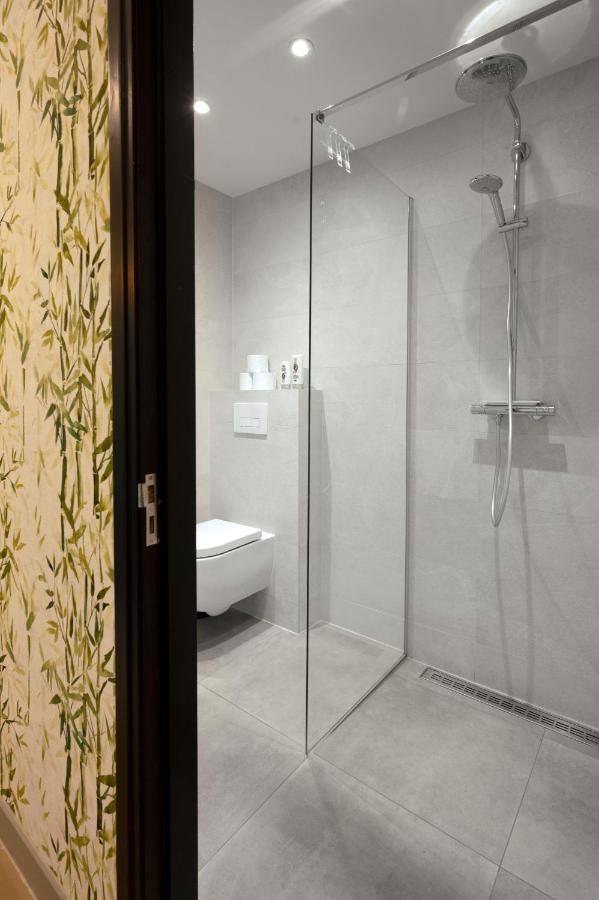 ZEN-bungalow NO 1 met sauna en hottub Rheezerveen Bagian luar foto