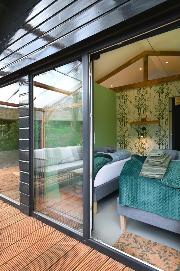 ZEN-bungalow NO 1 met sauna en hottub Rheezerveen Bagian luar foto